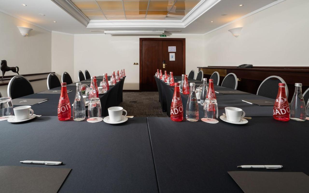 Hotel Pont Royal Paris Exterior foto The meeting room