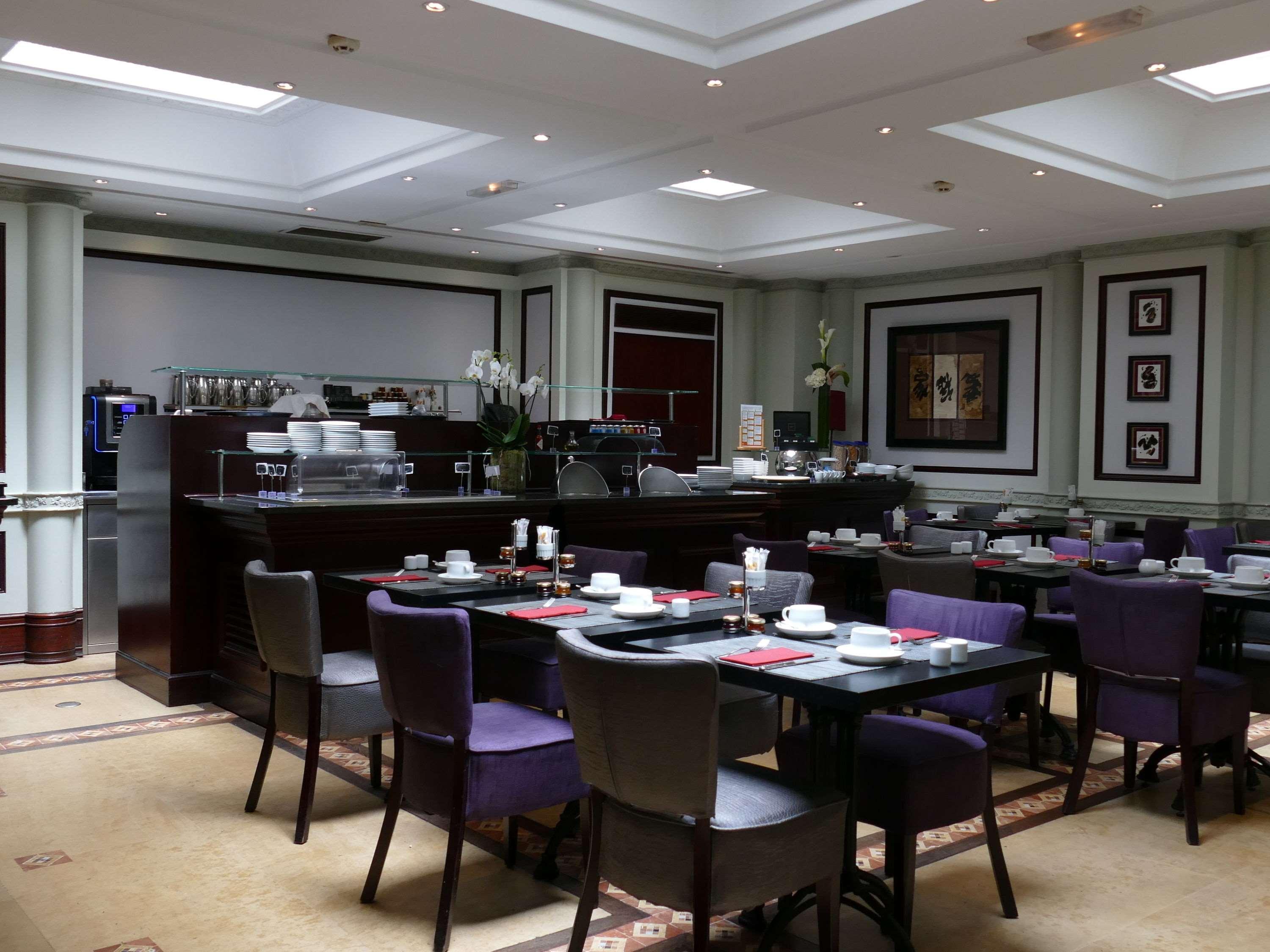 Hotel Pont Royal Paris Exterior foto The interior of the restaurant